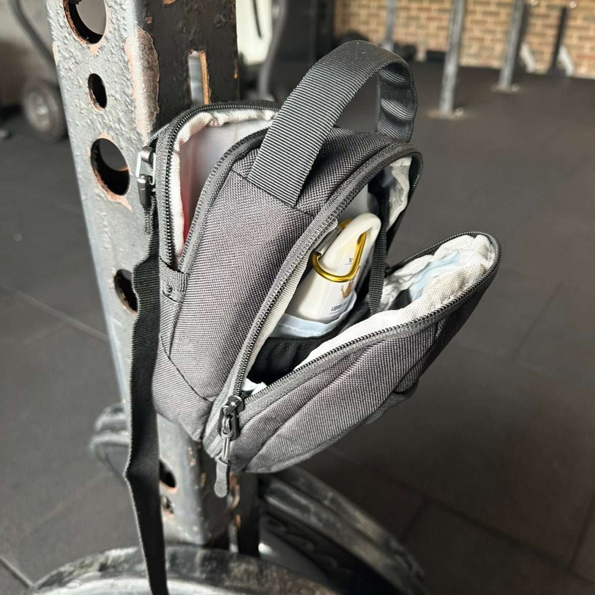 Magnetic Gym Sling Bag - Gym Bag Essentials