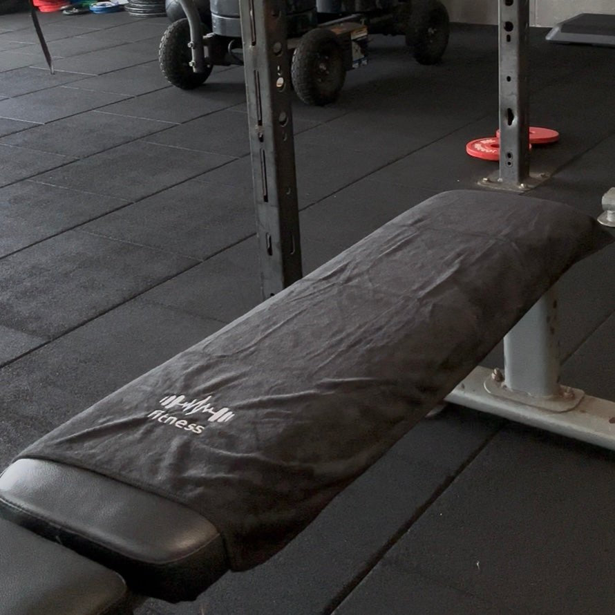 Quick Dry Microfibre Gym Towel - Gym Bag Essentials