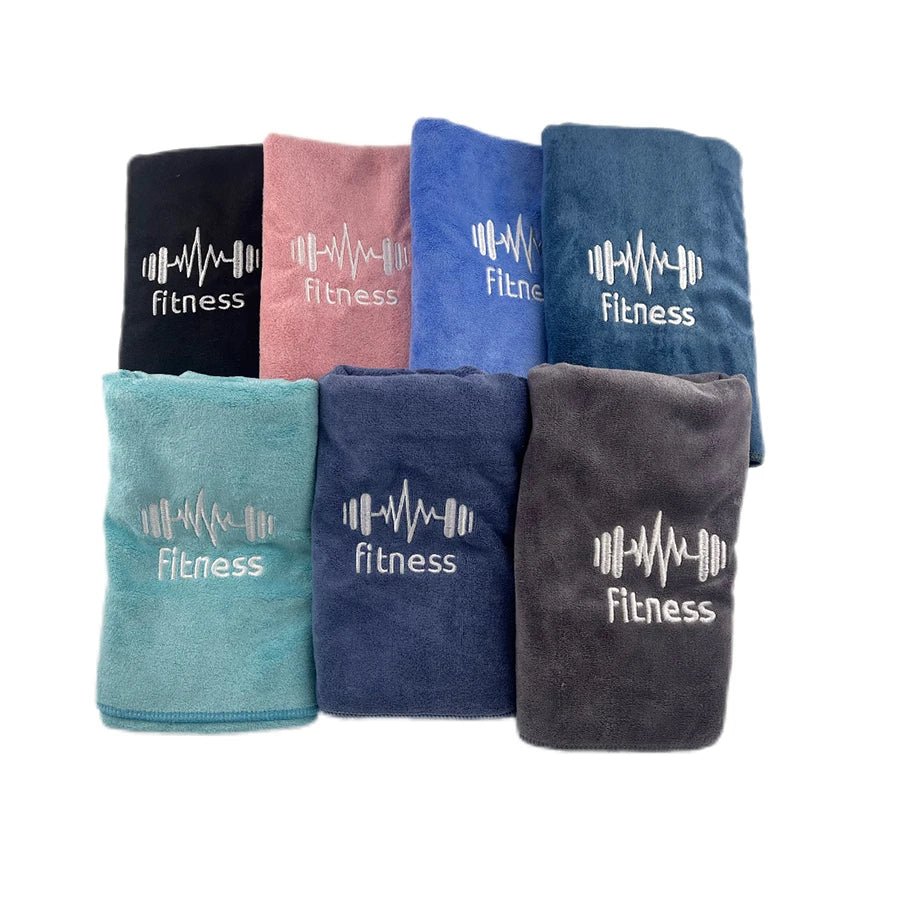 Quick Dry Microfibre Gym Towel - Gym Bag Essentials