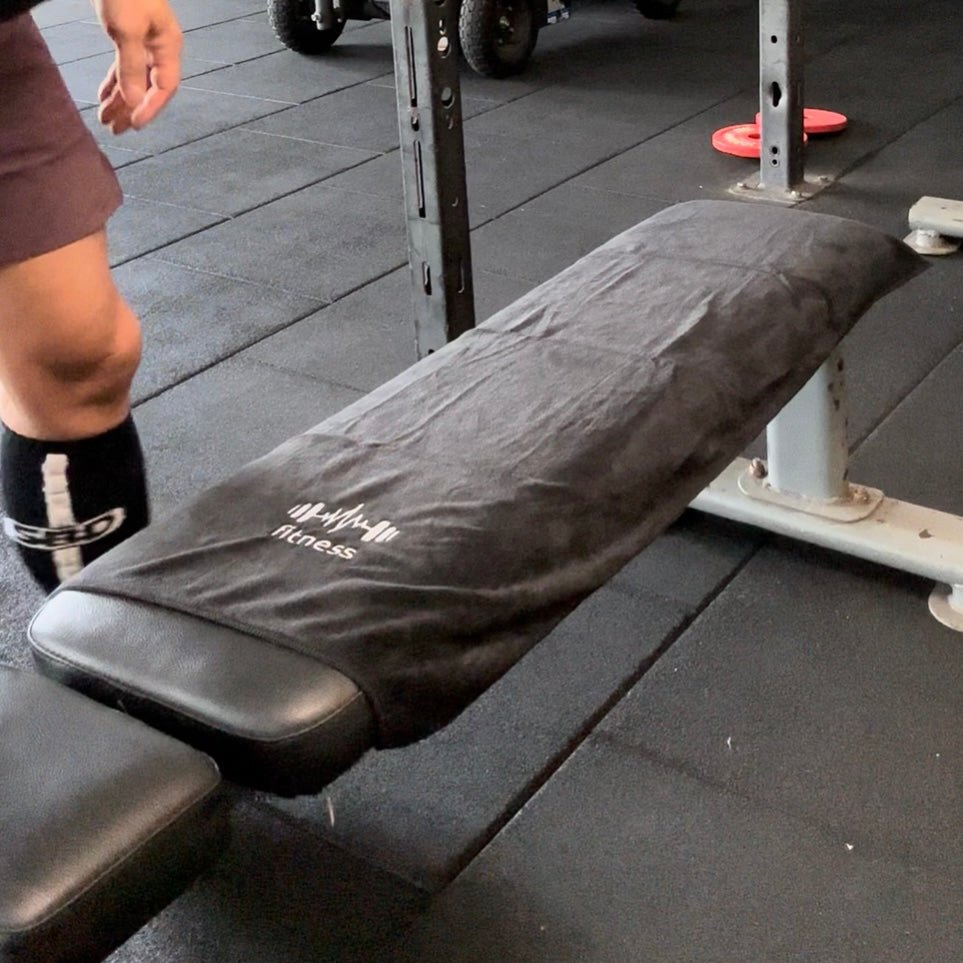 Quick Dry Microfibre Gym Towel - Gym Bag Essentials