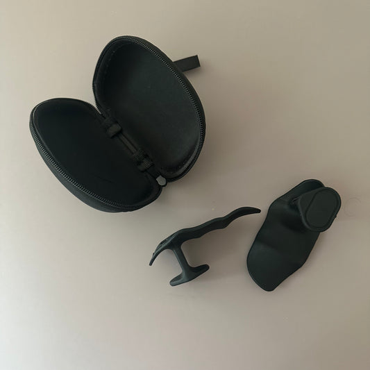 Silicone Gym Grips with case