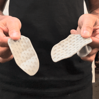 Silicone Gym Grips with case - Gym Bag Essentials
