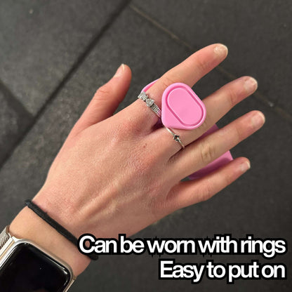 Silicone Gym Grips with case - Gym Bag Essentials